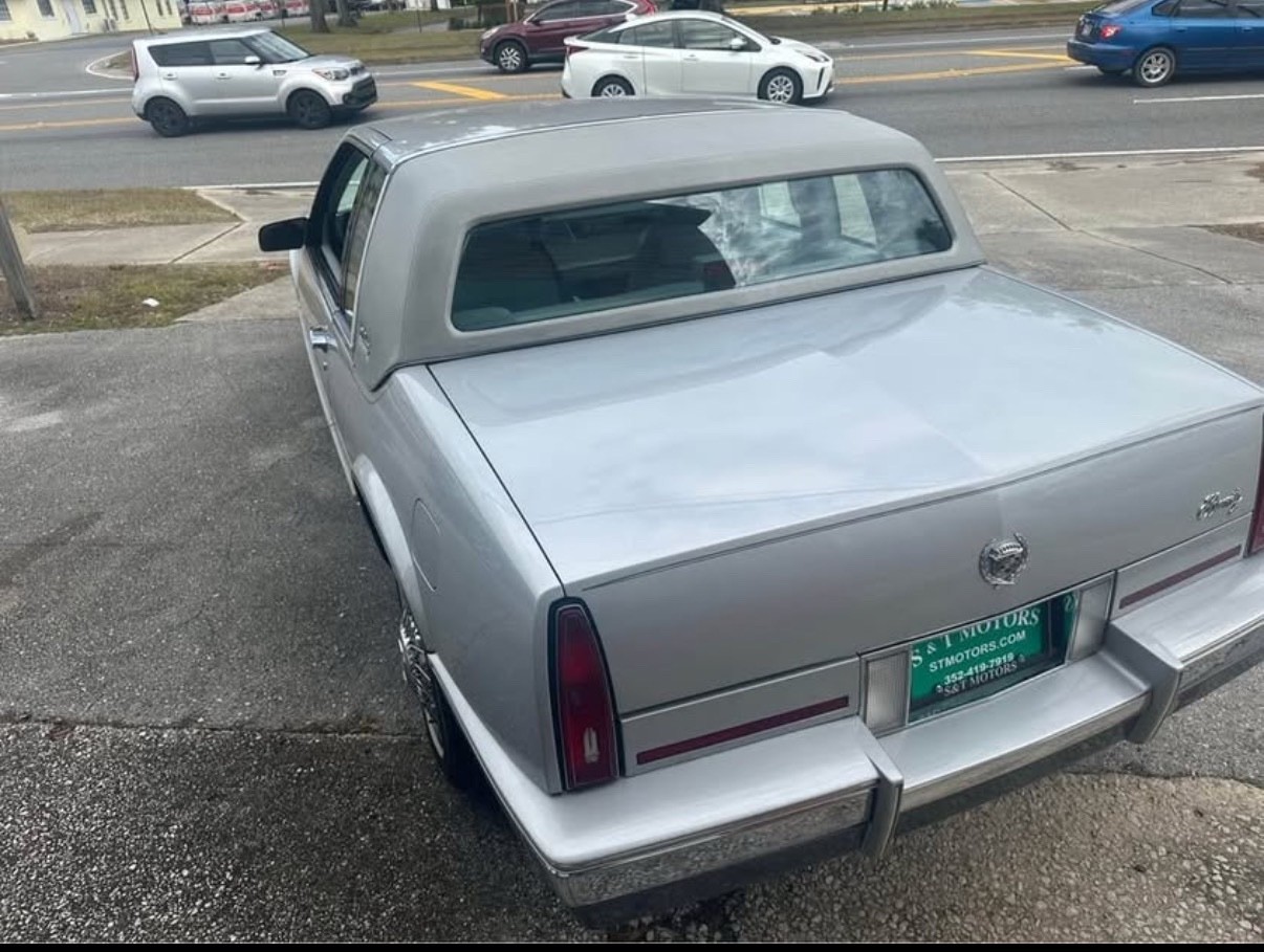 Cadillac-Eldorado-1987-3