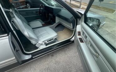 Cadillac-Eldorado-1987-36