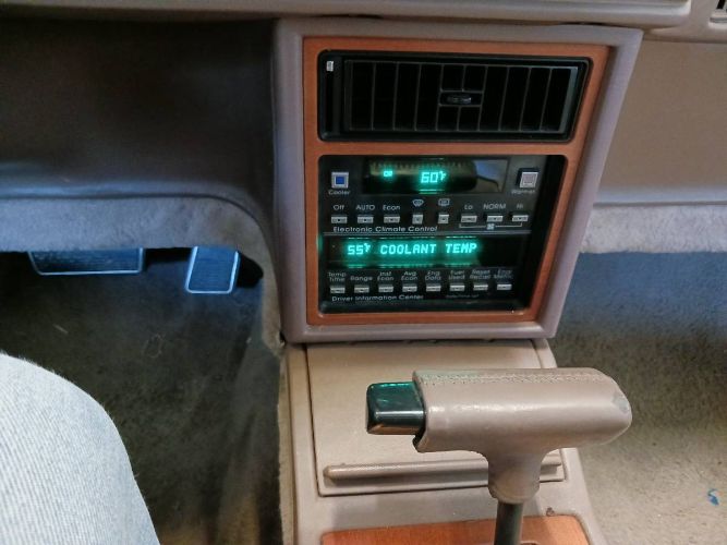 Cadillac-Eldorado-1988-24