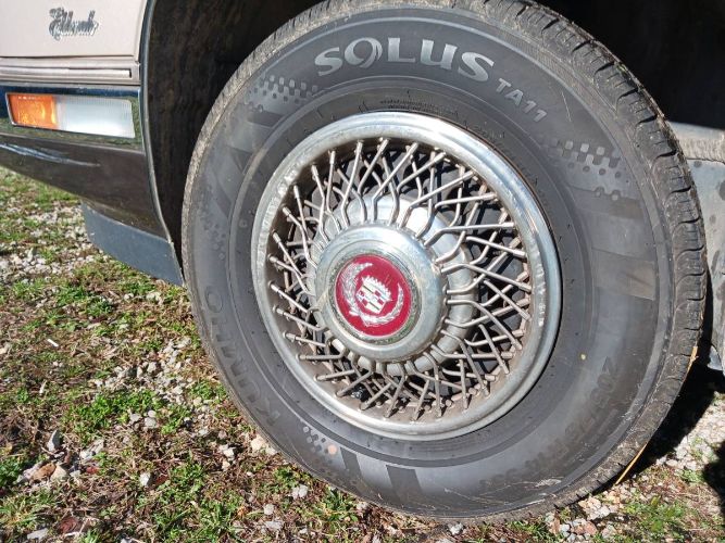 Cadillac-Eldorado-1988-5