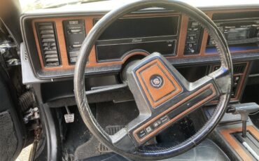 Cadillac-Eldorado-1988-Black-Black-6