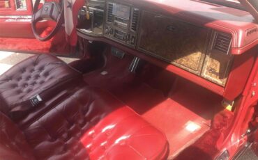 Cadillac-Eldorado-biarritz-1979-Red-Red-11