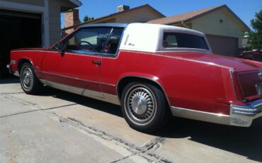 Cadillac-Eldorado-biarritz-1979-Red-Red-15
