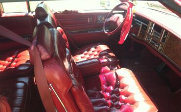 Cadillac-Eldorado-biarritz-1979-Red-Red-18