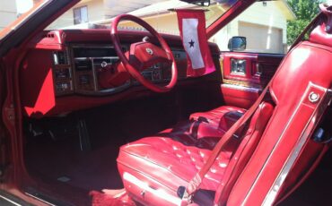 Cadillac-Eldorado-biarritz-1979-Red-Red-19