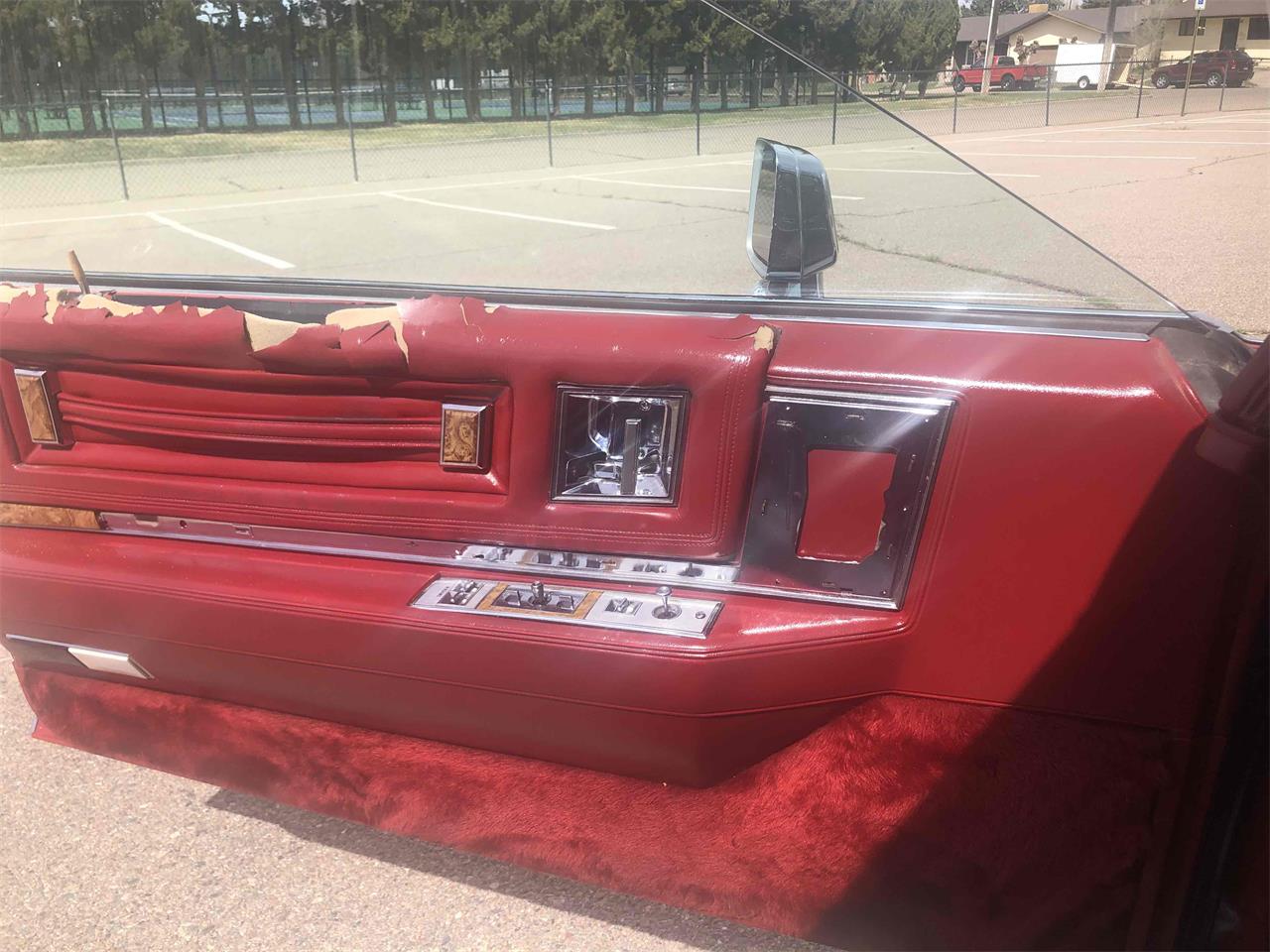 Cadillac-Eldorado-biarritz-1979-Red-Red-21