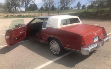 Cadillac-Eldorado-biarritz-1979-Red-Red