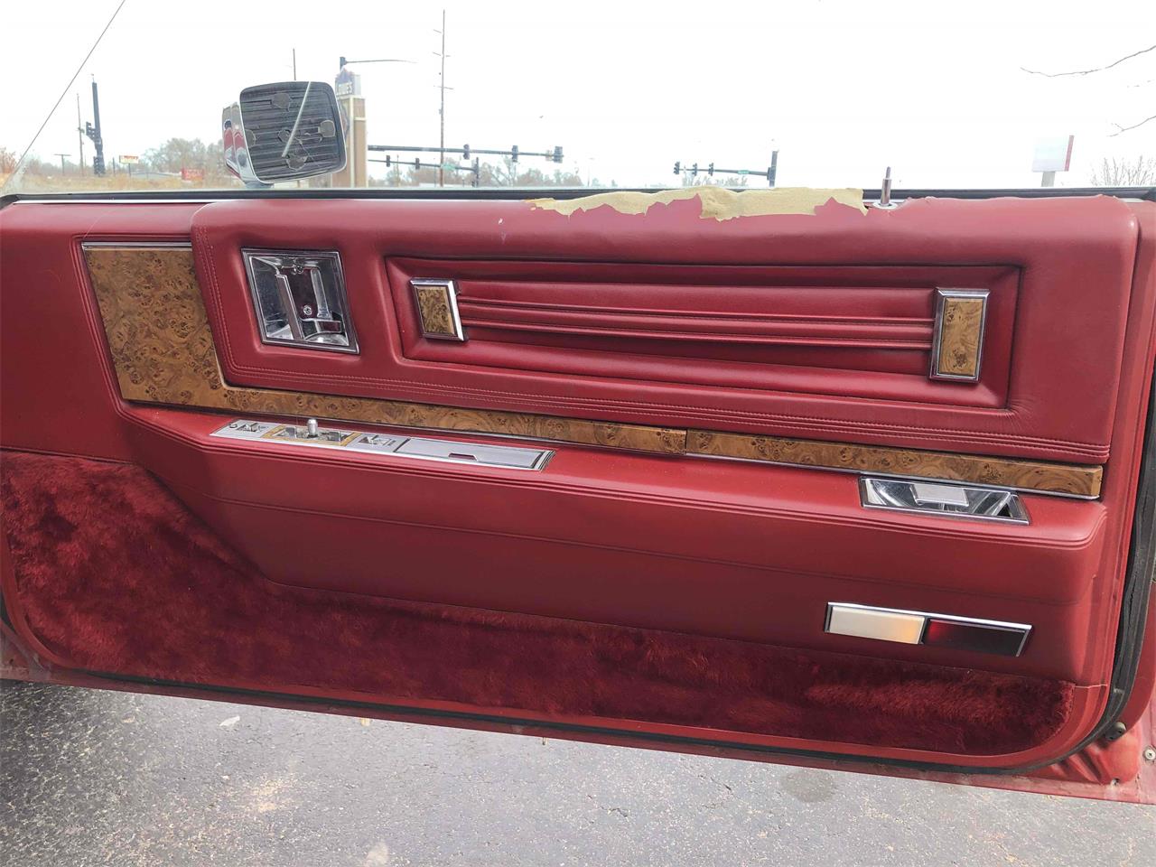 Cadillac-Eldorado-biarritz-1979-Red-Red-4