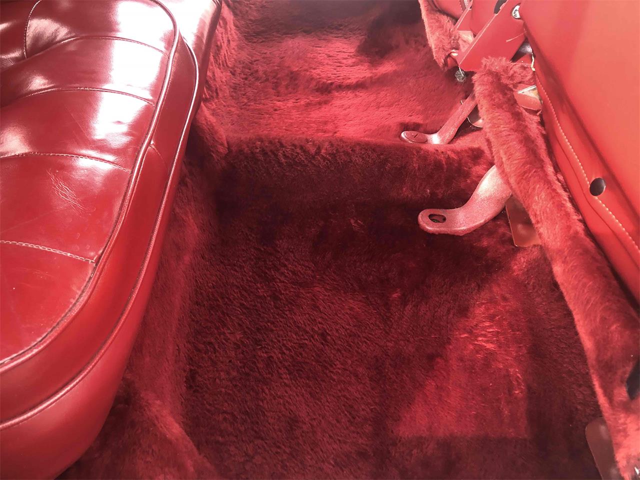 Cadillac-Eldorado-biarritz-1979-Red-Red-6