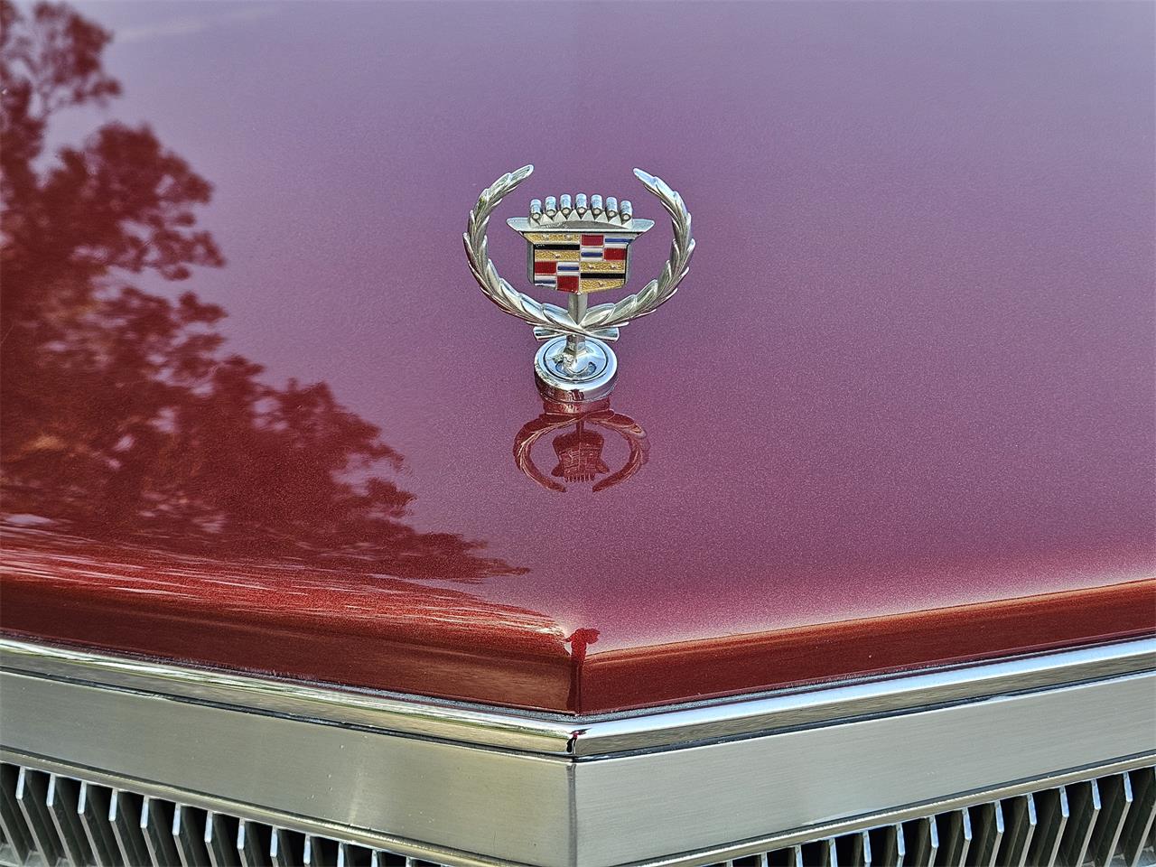 Cadillac-Eldorado-biarritz-1984-Burgundy-Burgundy-1