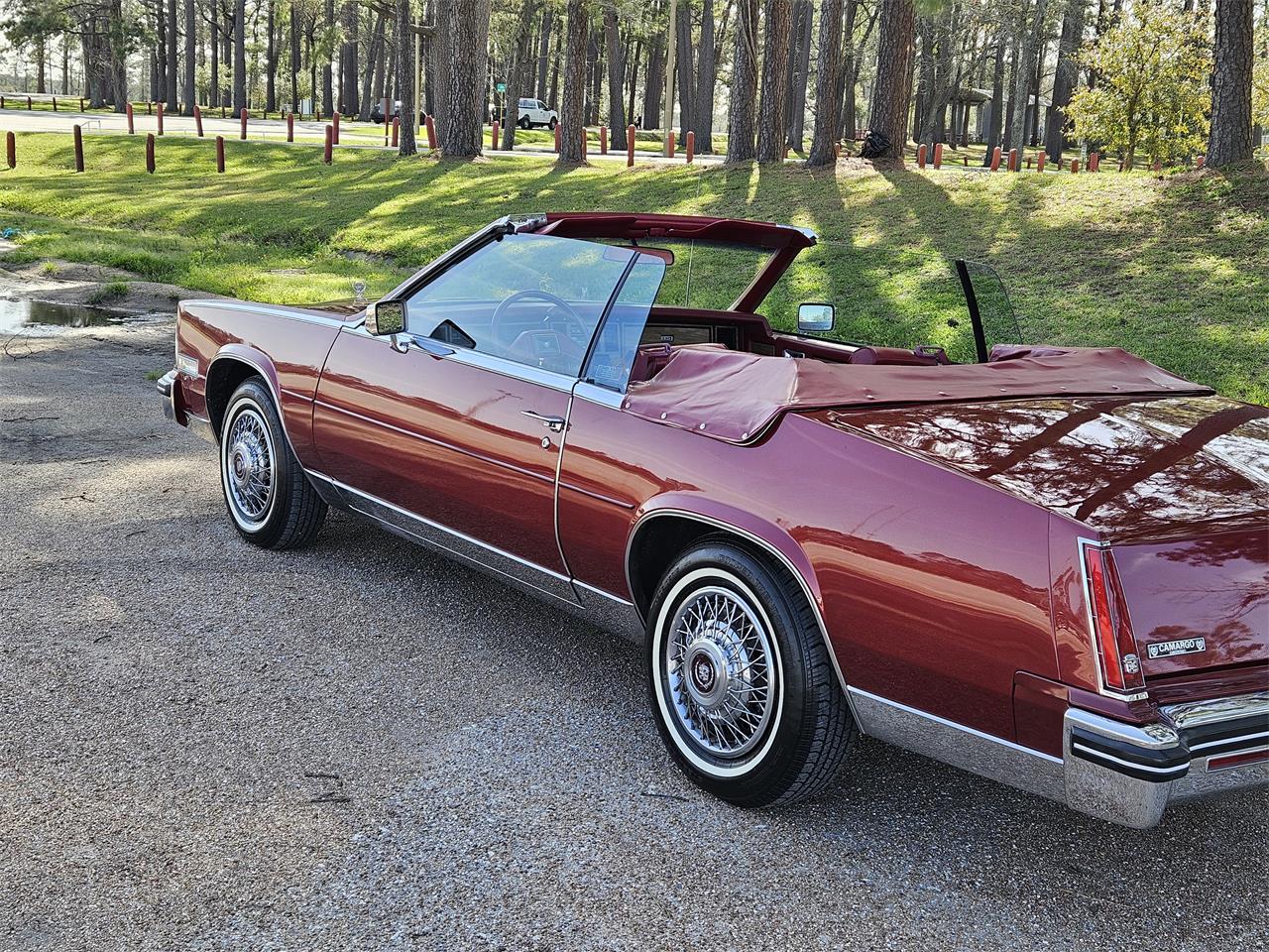 Cadillac-Eldorado-biarritz-1984-Burgundy-Burgundy-11
