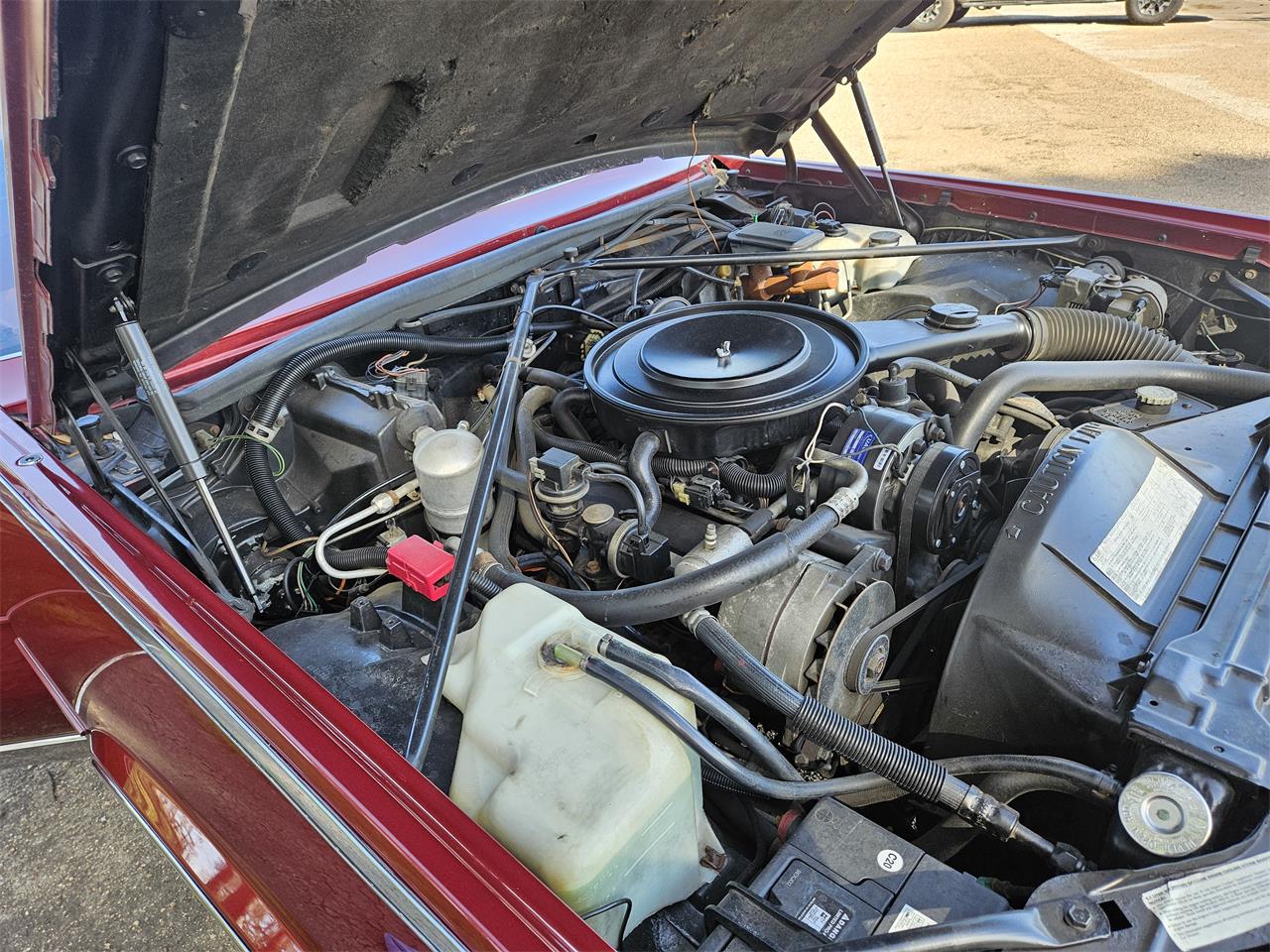Cadillac-Eldorado-biarritz-1984-Burgundy-Burgundy-32