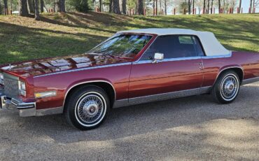 Cadillac-Eldorado-biarritz-1984-Burgundy-Burgundy