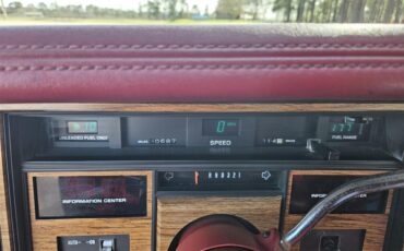 Cadillac-Eldorado-biarritz-1984-Burgundy-Burgundy-8