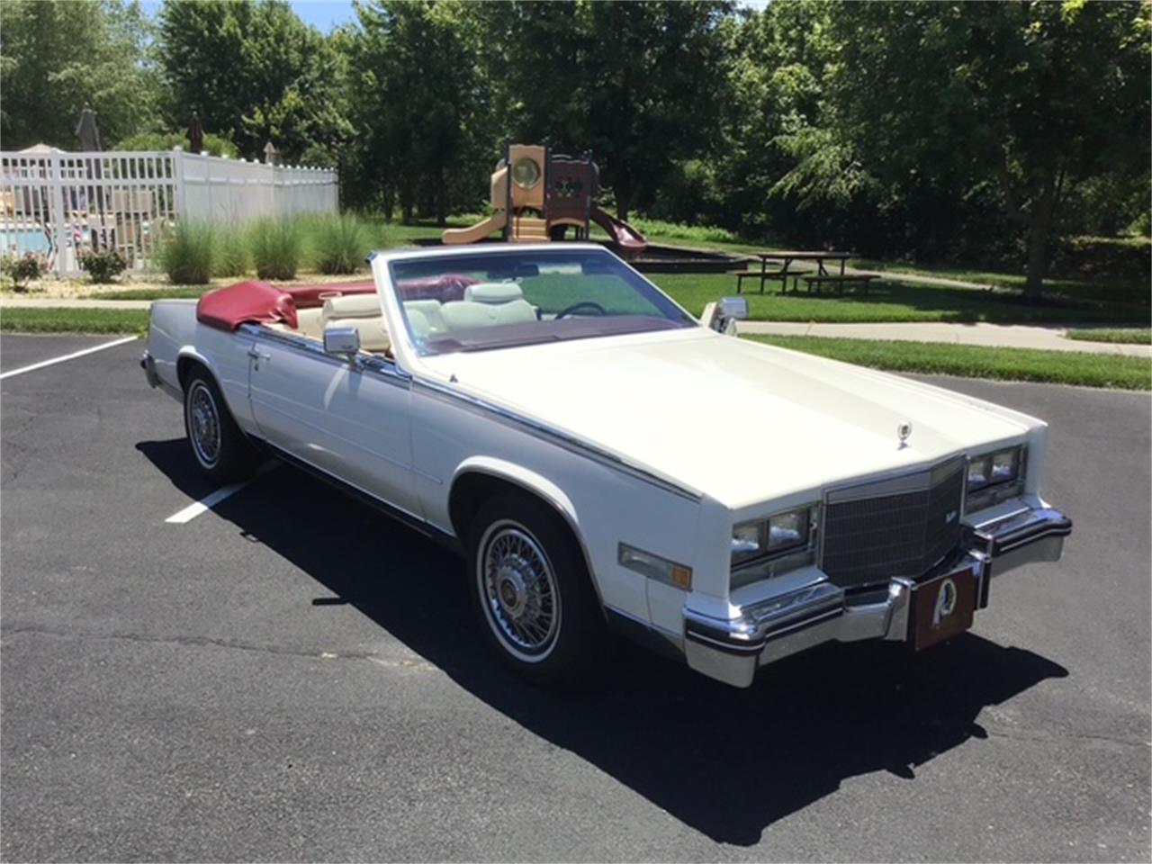 Cadillac-Eldorado-biarritz-1985-Cotillon-White-White-29