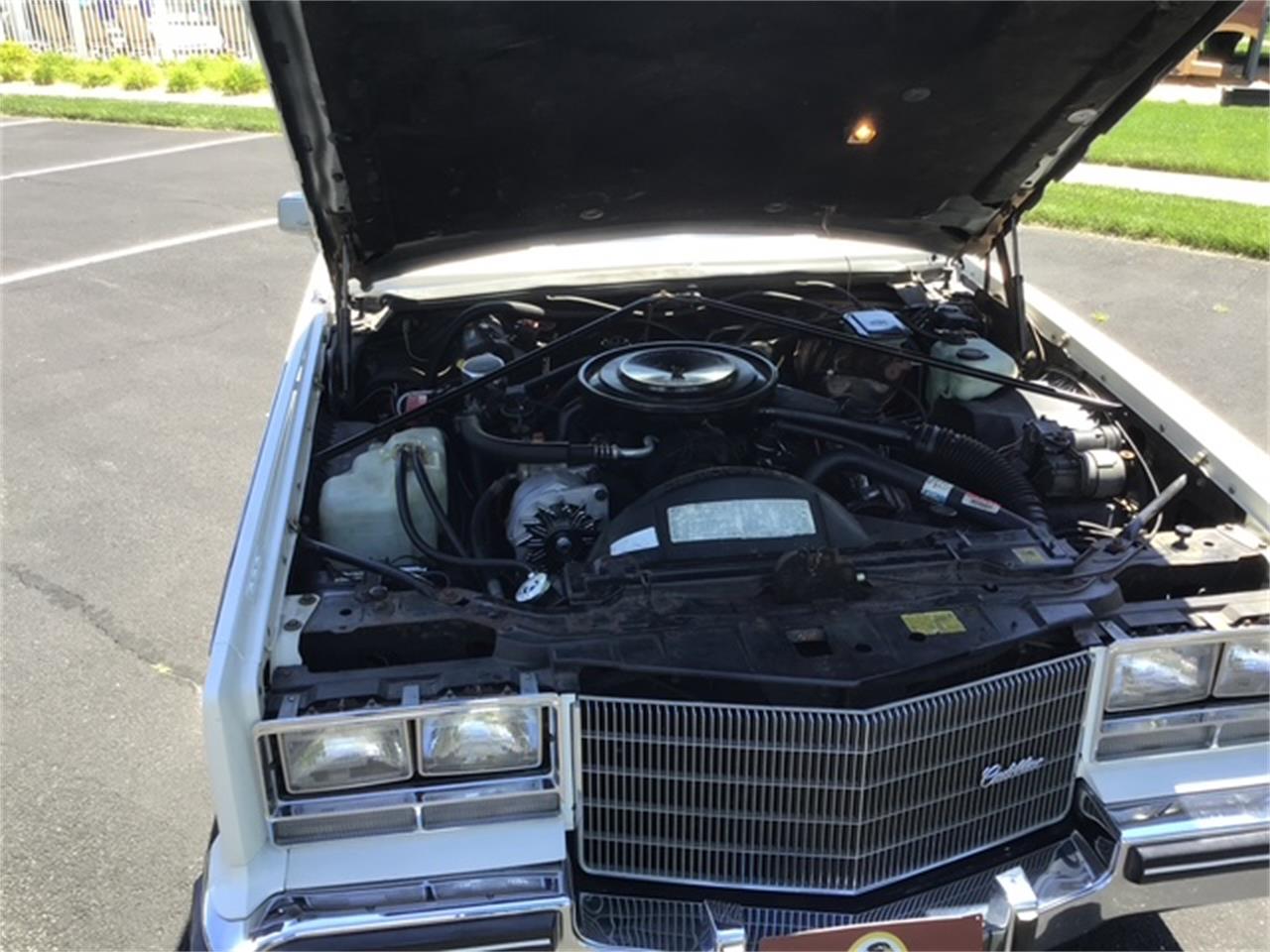 Cadillac-Eldorado-biarritz-1985-Cotillon-White-White-33