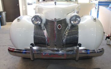 Cadillac-Fleetwood-1939-White-1