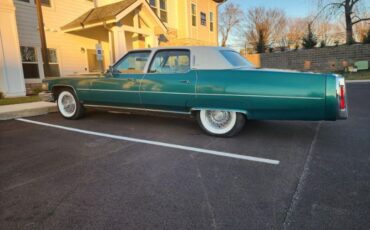 Cadillac-Fleetwood-1976