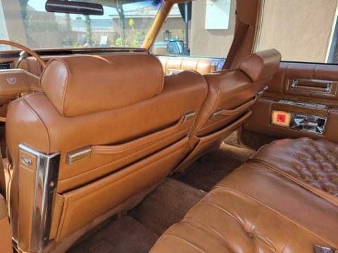 Cadillac-Fleetwood-1980-5