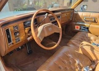 Cadillac-Fleetwood-1980-6