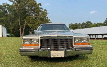 Cadillac-Fleetwood-1980-Silver-13