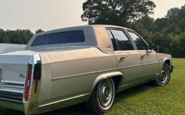 Cadillac-Fleetwood-1980-Silver-2