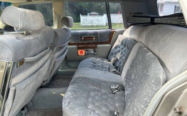 Cadillac-Fleetwood-1980-Silver-3