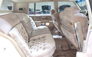 Cadillac-Fleetwood-1981-Sedan-12