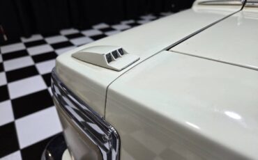 Cadillac-Fleetwood-1981-Sedan-14