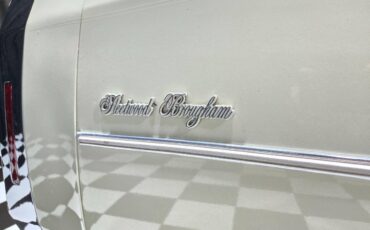 Cadillac-Fleetwood-1981-Sedan-4