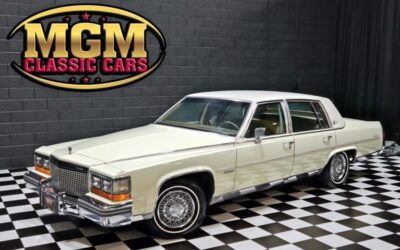 Cadillac Fleetwood 1981 Sedan
