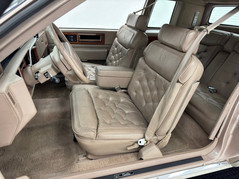 Cadillac-Fleetwood-1990-Antelope-Firemist-Antelope-29