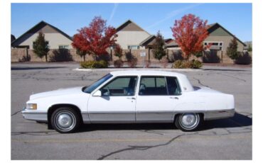 Cadillac-Fleetwood-60-special-1991-White-Gray-1