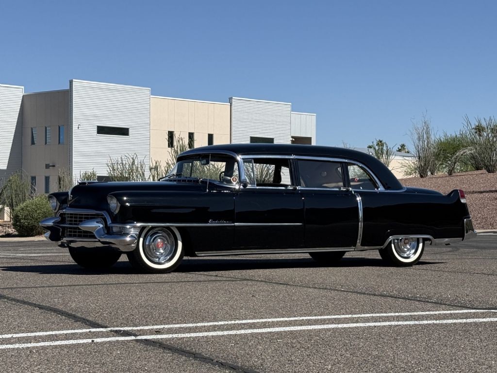 Cadillac-Fleetwood-Series-75-Limousine-1955-Seven-Passenger-Limousine-2