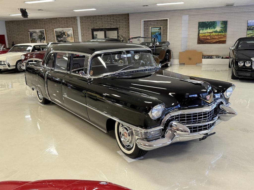 Cadillac-Fleetwood-Series-75-Limousine-1955-Seven-Passenger-Limousine-25