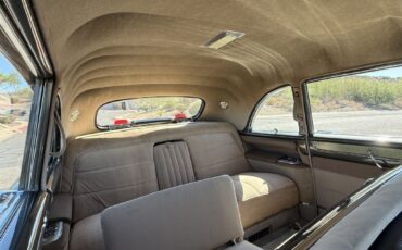 Cadillac-Fleetwood-Series-75-Limousine-1955-Seven-Passenger-Limousine-32