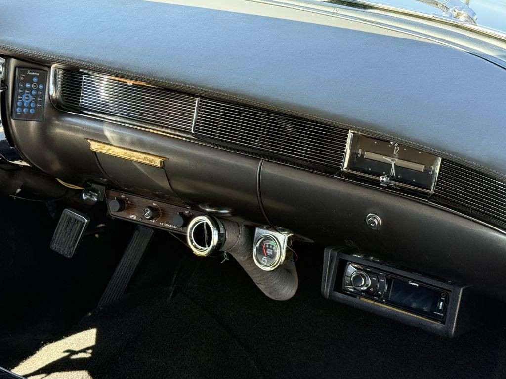 Cadillac-Fleetwood-Series-75-Limousine-1955-Seven-Passenger-Limousine-38