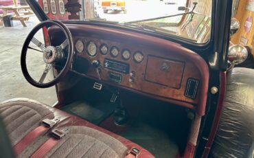 Cadillac-Model-B-1932-20