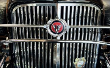 Cadillac-Model-B-1932-5