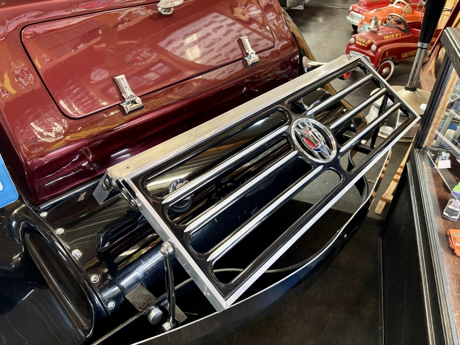 Cadillac-Model-B-1932-7