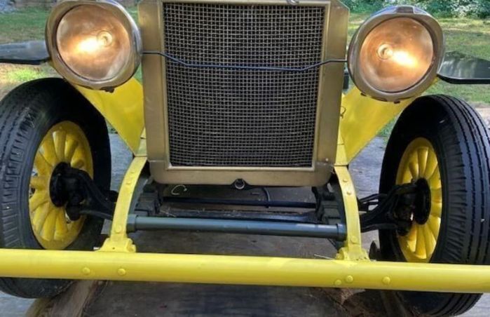 Cadillac-Other-1918-Yellow-Black-3