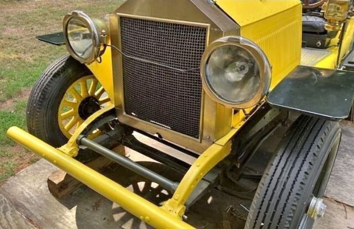 Cadillac-Other-1918-Yellow-Black-4