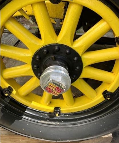 Cadillac-Other-1918-Yellow-Black-8