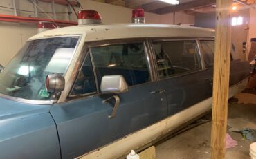 Cadillac-Other-1968-Ambulance-1