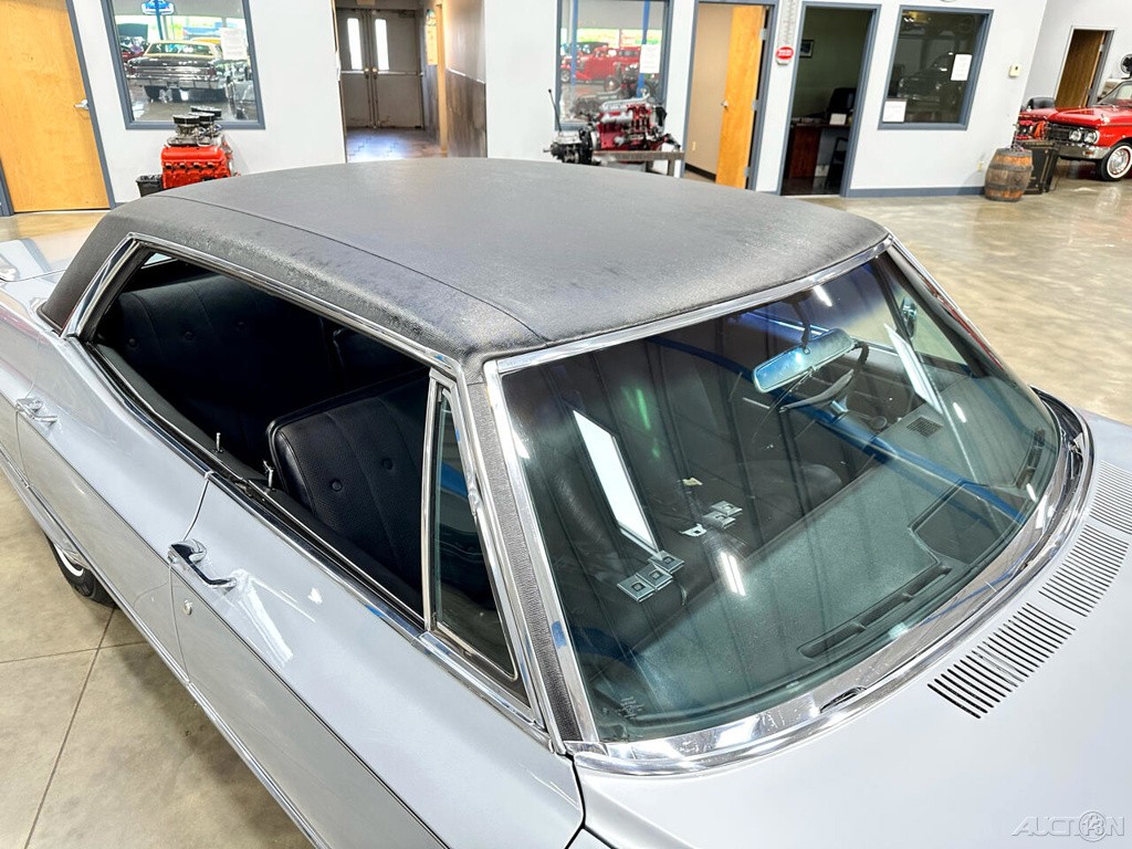 Cadillac-Sedan-1968-Other-18
