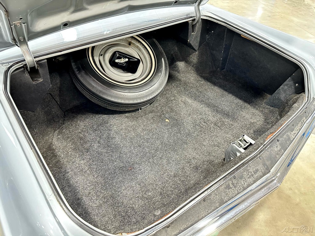 Cadillac-Sedan-1968-Other-21