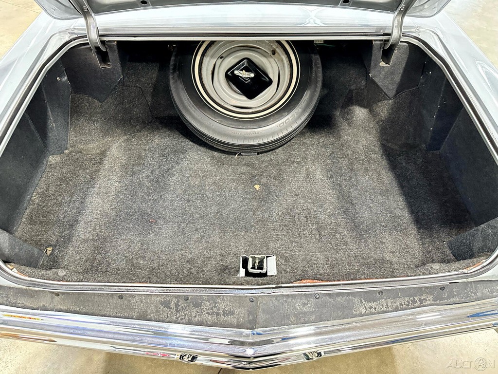 Cadillac-Sedan-1968-Other-22
