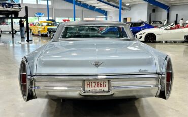 Cadillac-Sedan-1968-Other-5