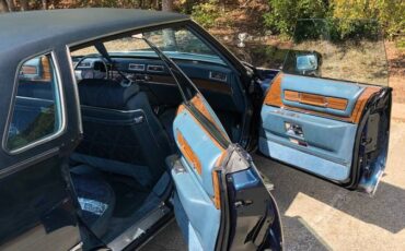 Cadillac-Sedan-deville-1975-blue-15