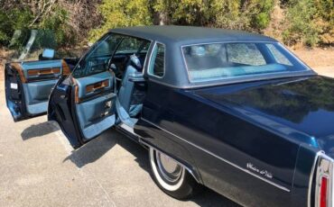 Cadillac-Sedan-deville-1975-blue-16